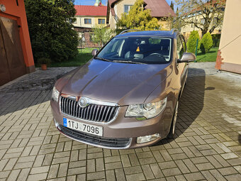 Škoda Superb 2.0 TDI 125kW 4x4 | Panorama | Kůže | TOP stav - 13