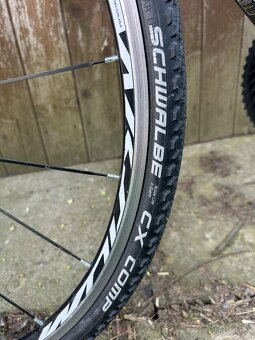Silniční kolo B TWIN SHIMANO 105 Carbon Mavic Aksium - 13