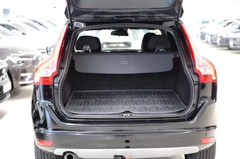 Volvo XC60 D3 Momentum 2016 - 13