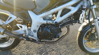 Suzuki SV 650 N, 35 kW - 13