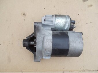 Díly 1. Dacia Sandero 1.2 16v 55kw model 2008-2012 - 13