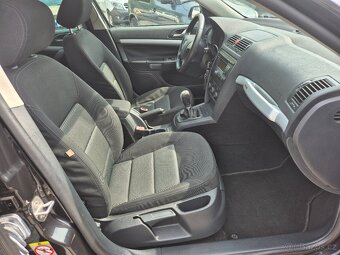 Škoda Octavia Scout,2.0TDi,103KW,4x4,MANUÁL,XENON,BEZ KOROZE - 13