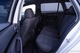 Volkswagen Golf 2.0 TDI - 13