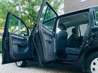Volkswagen Touran 1.6TDI MANUÁL KAMERA VÝHŘEV TAŽNÉ SERVISKA - 13