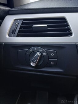 Bmw 320i E90 LCI 2011 - 13