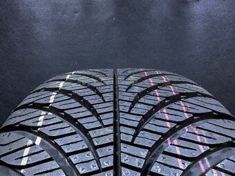 VW T-Roc T-Cross Zimní alu kola 215/60 R16 Goodyear Vector - 13