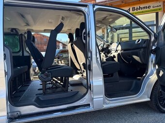 Renault  Trafic 2.0 Dci - 13