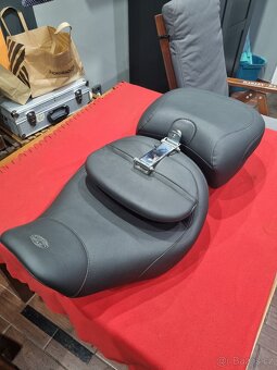 sedlo na Harley Davidson 15000,- - 13