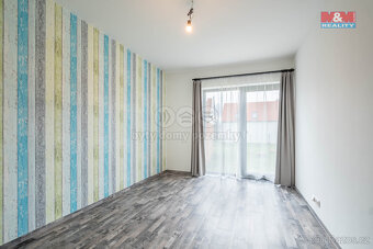 Prodej rodinného domu 137 m², pozemek 1245 m² Zichovec - 13