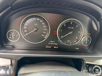 BMW X5 3.0D xdrive , 06/2016 ( F15 ) - 13