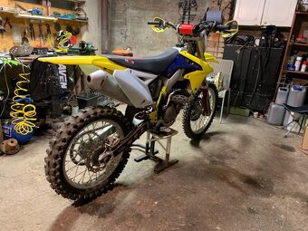 Suzuki RM-Z - 13