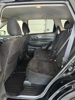 Nissan X-Trail,  1.6 Ojeté, 9/2017, 126 850 km - 13