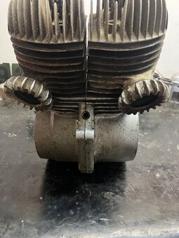 Jawa 350 motor - 13