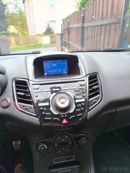 Prodám Ford Fiesta st180 1.6 turbo 134kw - 13