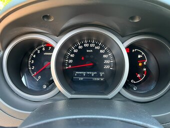 Suzuki Grand Vitara 2.4i Tažné Uzávěrka Výhřev sedadel - 13