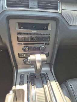 ford mustang GT 5.0 - 13