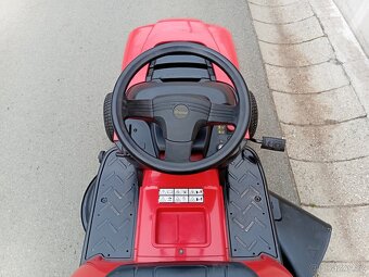 Prodám zahradní traktor Twin-Cut 12.5Hp - 13