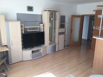 Moderní stylová obývací stěna s podsvícením - 13