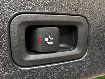 Mercedes-Benz CLA AMG 1.Majitel, LED,Kamera... - 13