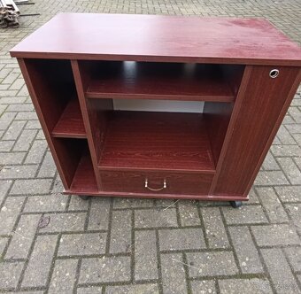 Lednice a nábytek - levně - 13