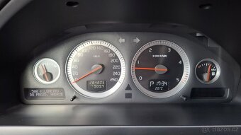 Volvo XC90 2.4 D5 147 kW, Webasto, DPH, facelift 12/2013 - 13