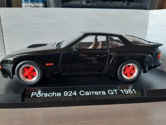 Volha, Citroën, Porsche Ford a Saab   1:18  MCG - 13