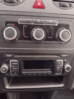 VW Caddy 2.0TDI - 13