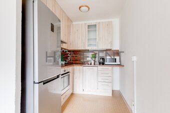 Pronájem bytu 2+kk, 43 m² - Odolena Voda, ulice Pod Tvrzí - 13