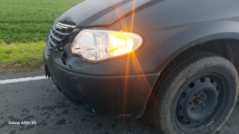 Chrysler Voyager 2.5 CRD, 89 kw, rv. 2005 na ND - 13