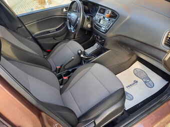 Hyundai i20  1,25i klima+ČR+37000kmTOPSTAV - 13
