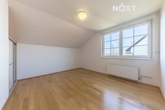 Pronájem Vila, 220㎡ - 13