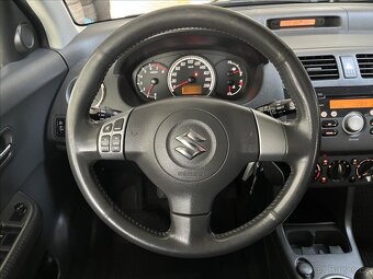 Suzuki Swift 1,3 GLX  4x4 (2010) - 13