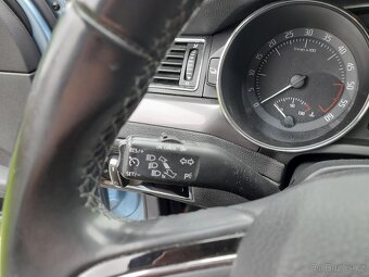 ŠKODA SUPERB II KOMBI 2,0 TDI,FACELIFT,M.2014 - 13