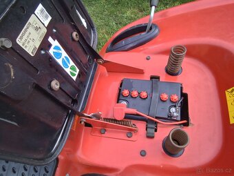 Sekací traktor MTD SN 150  Auto Drice - 13