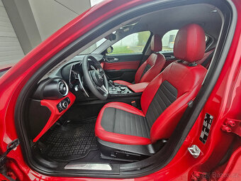 Alfa Romeo Giulia 2.0T 147 kW - 13