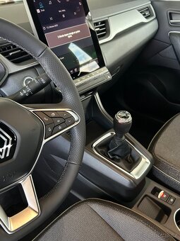 Renault CAPTUR Techno Tce 90 - 13