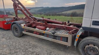 Iveco ML 80 E hákový nosič kontejneru - 13