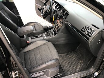 Volkswagen Golf VI 1,6 TDI 77 KW Highline Plný servis - 13