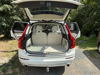 Volvo XC90 7.MÍST AWD B&W 93.000 najeto - 13