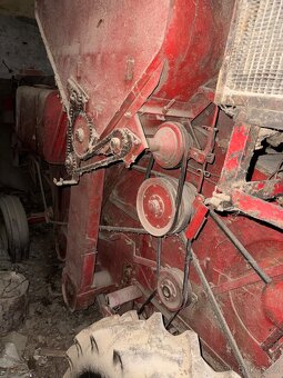 kombajn Massey Ferguson 31 - 13