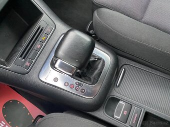 VW Tiguan 2.0 TDi DSG 4x4, Servis, Senzory - 13