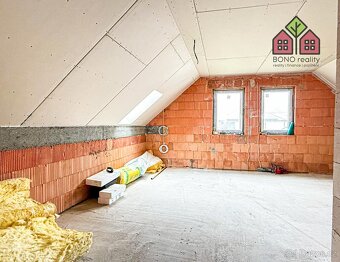 RD ve výstavbě, obytná plocha 346 m2, zahrada 853 m2, dvouga - 13