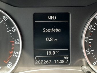 Skoda octavia 2 facelift 1.6 tdi 77 kw - 13