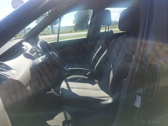 Renault Megane Scenic 1.5 DCi - 13