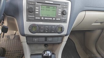Ford Focus 1,6i Kombi - 13