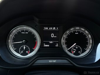 ŠKODA OCTAVIA COMBI 3 Lift 1.6Tdi DSG 2018 - 13