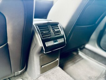 Škoda Superb Sportline 2.0 TDI 140 kW DSG, PANO.,WEBA. - 13