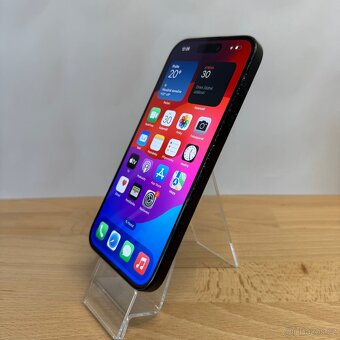 iPhone 15 128GB, černý, eSIM (12 měsíců záruka) - 13
