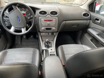 Ford Focus II - 13