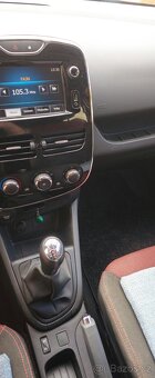 RENAULT CLIO IV - 20500km, garážovaný,  nebouraný - 13